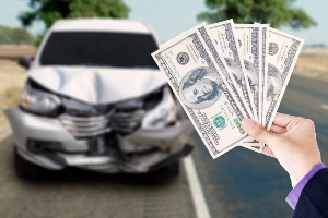Cash is offered for a damaged vehicle.